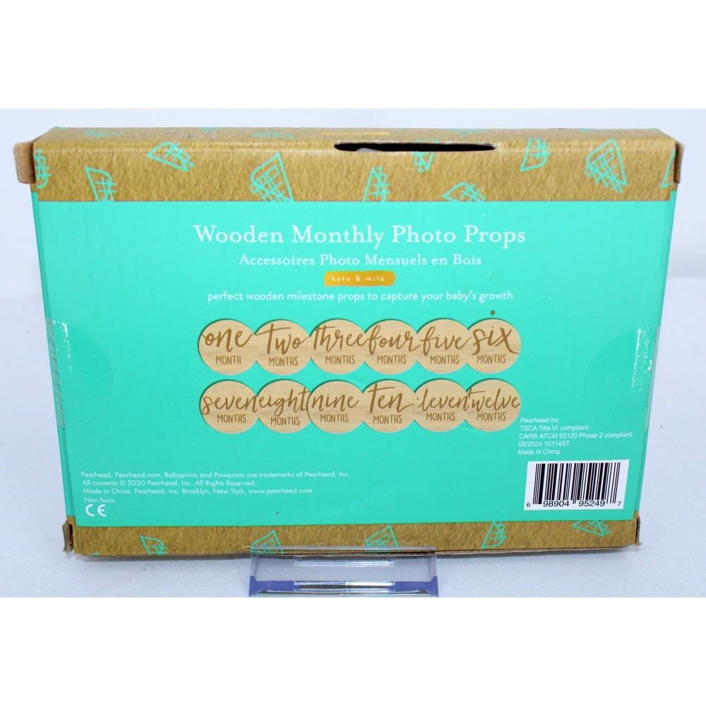 Kate & Milo Wooden Monthly Photo Props Baby Milestones 1-12 Months - Picture 2 of 2